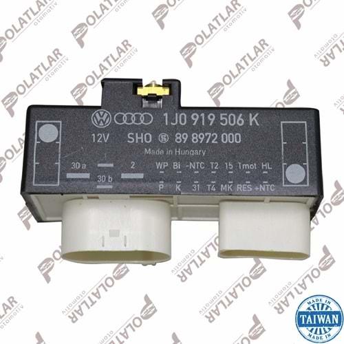 AUDİ A3 FAN KONTROL ÜNİTESİ 95>06